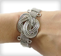 BUDDHA KNOT BRACELET