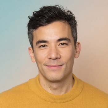 Conrad Ricamora