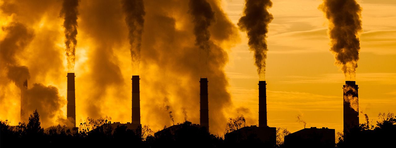Smokestacks © Thinkstock