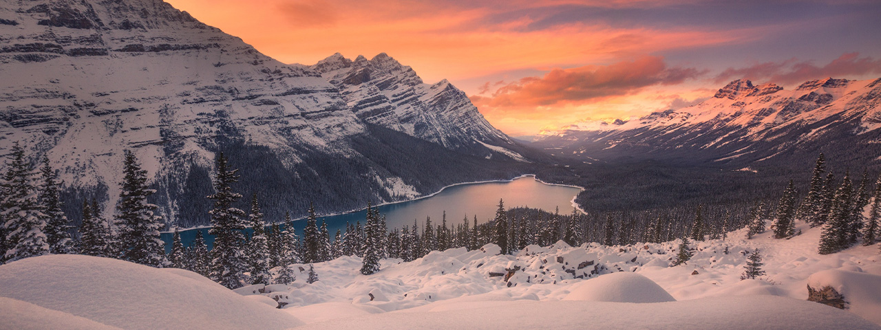 A fresh snowfall totally simplifies the classic scene of Peyto Lake. © Matt Meisenheimer /TNC Photo Contest 2019