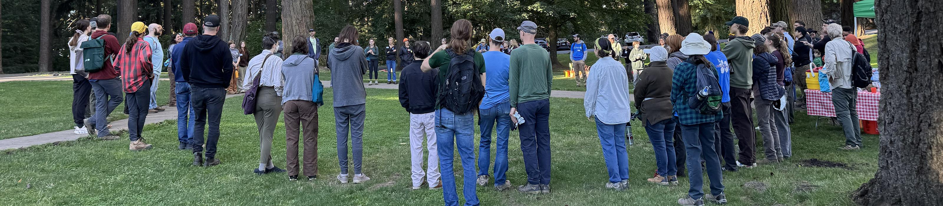 Volunteers gather in a forest at Mt. Tabor Park. © Molly Dougherty/TNC