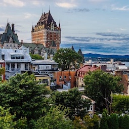Institut de français, UBC à Québec