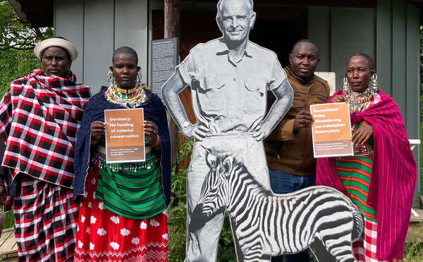 Delegacion masai en Europa