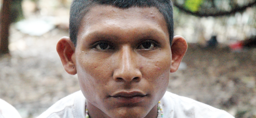 Alex Tinyú, a recently contacted Nukak man © David Hill