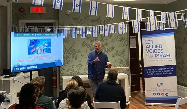 Avi Melamed Educates Students About the Middle East