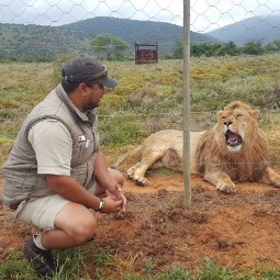 A headshot of Glen Vena in his Shamwari uniform